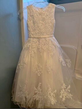 White Lace Tulle First Communion or Flower Girl Dress